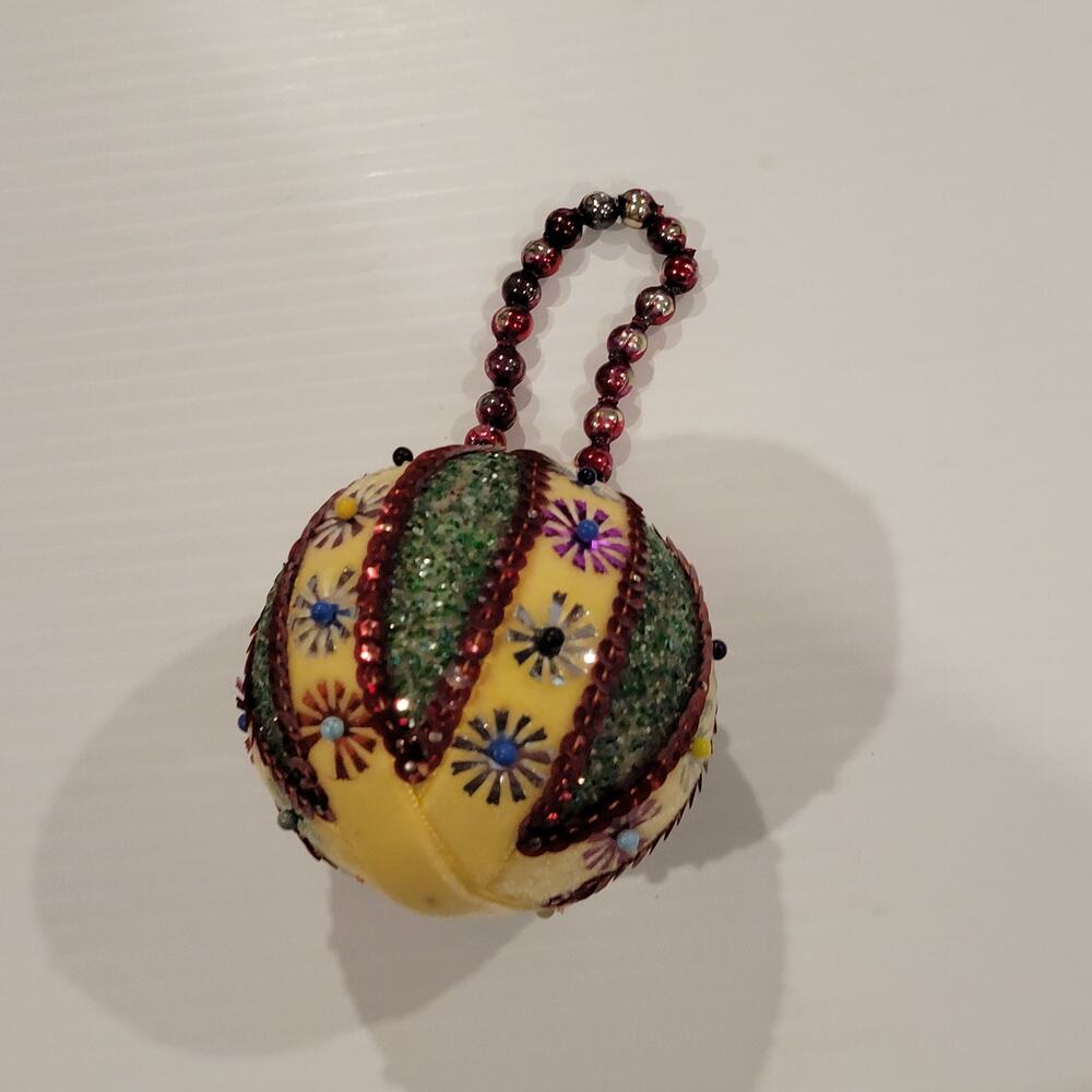 Vintage artisan red green sequin beige velour Christmas ornament 3" diameter